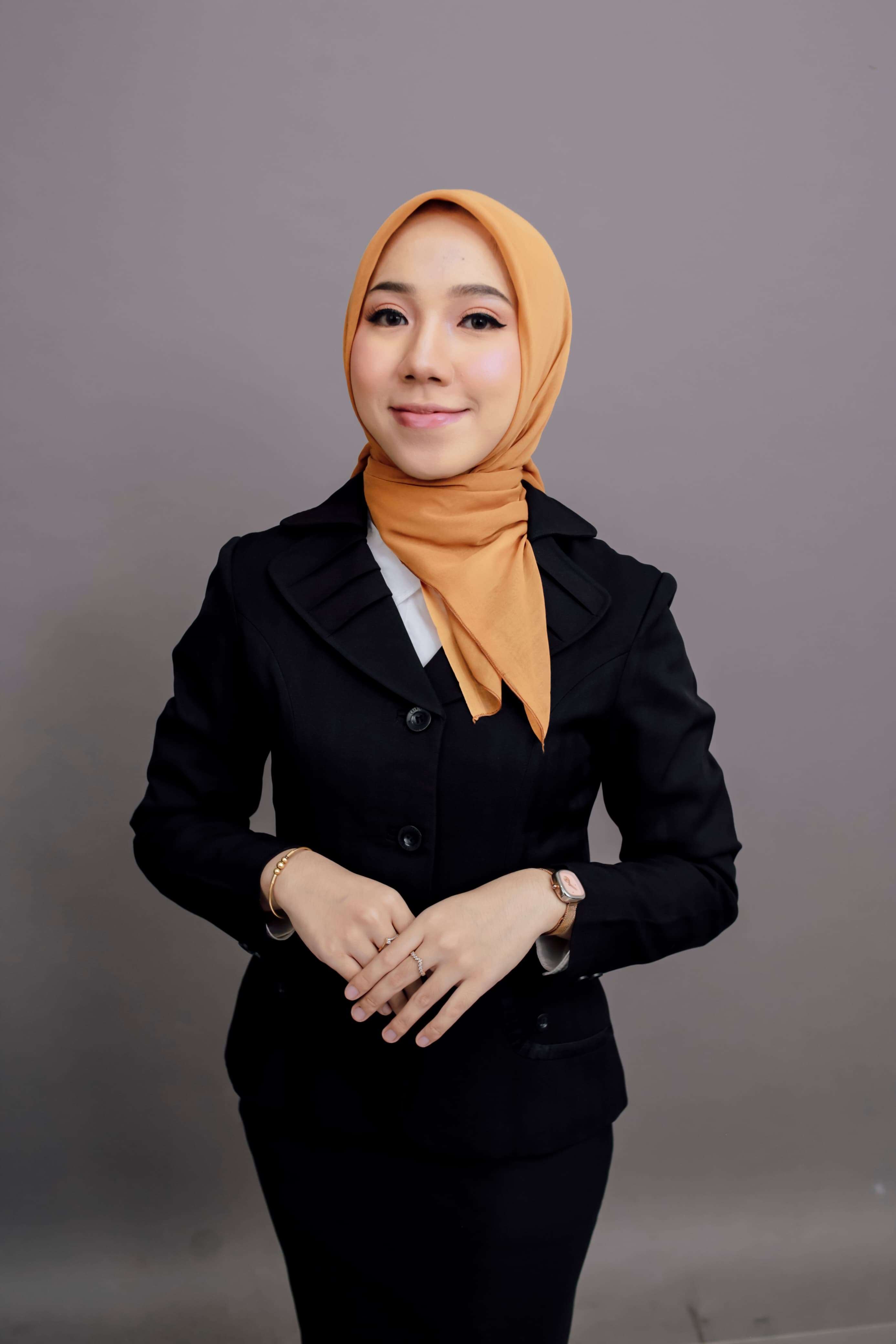 NADYA SULISTIA